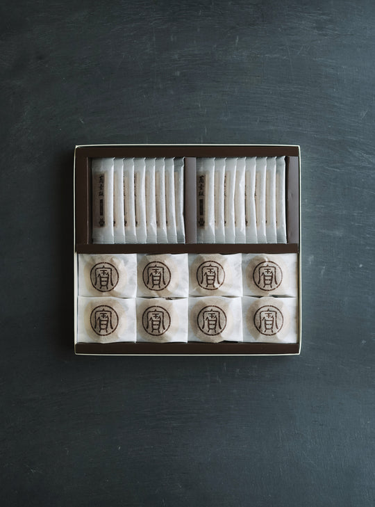 二種中（そば餅8個 / 蕎麦板16袋）